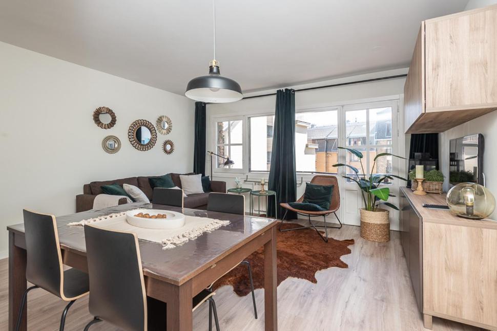 Mikka-Mundial Luxe Apartment Pas De La Casa Ngoại thất bức ảnh